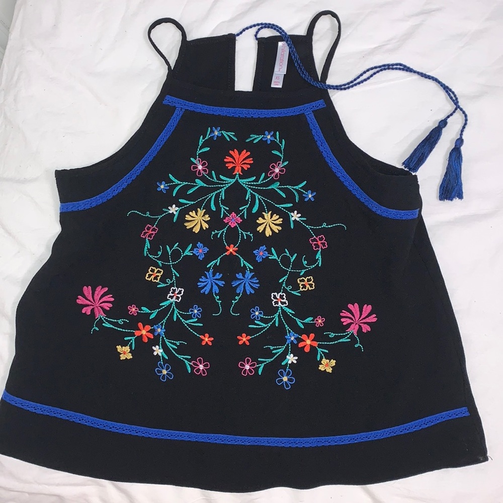 Embroidered Matching Set - Picture 2 of 4